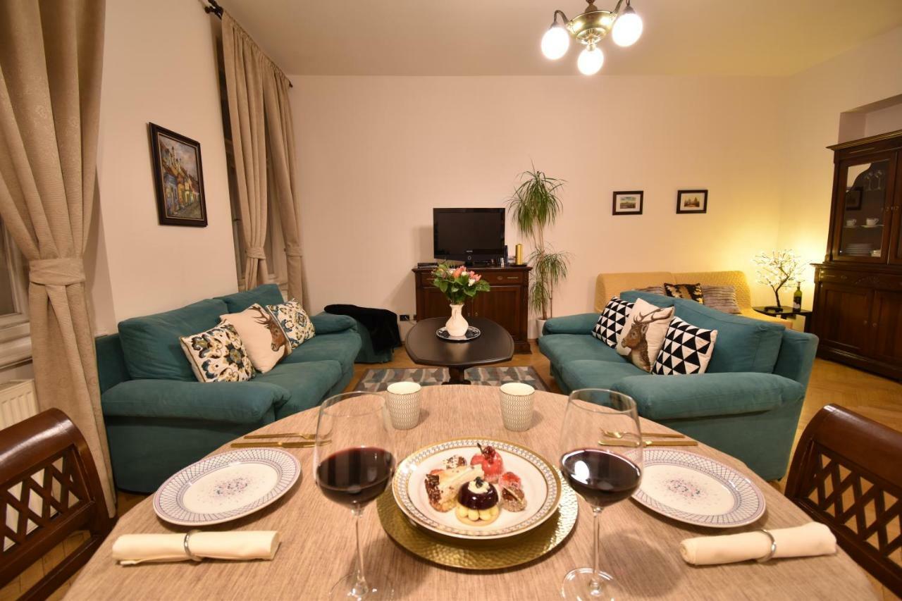 Cozy Flat By The Astronomical Clock Apartment Prague Exterior photo